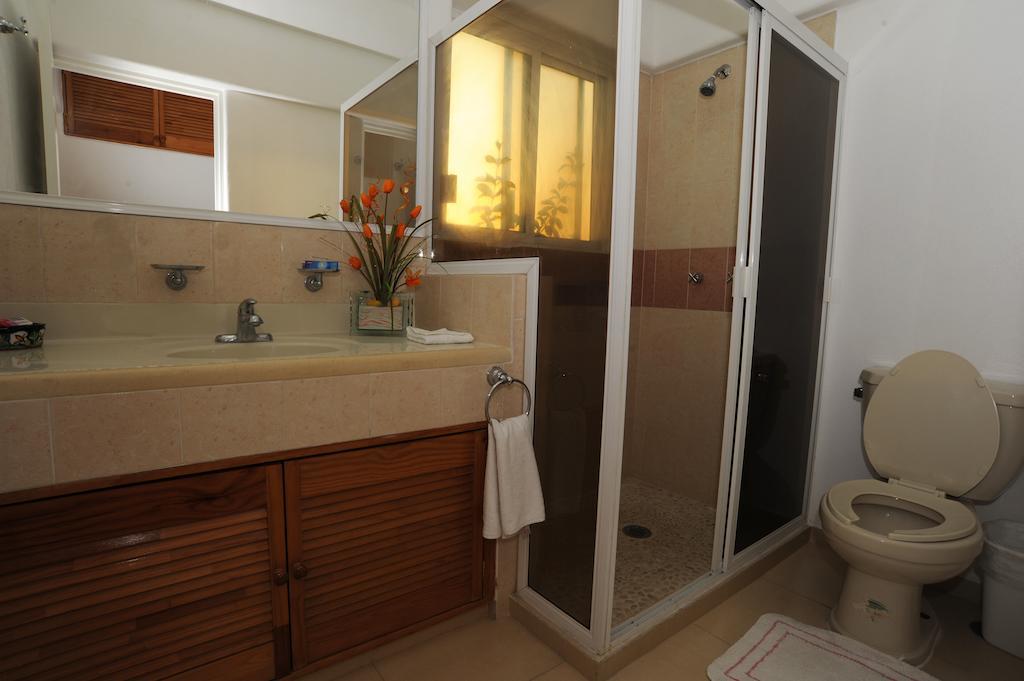 La Ceiba Del Mar Apartman Zihuatanejo Szoba fotó