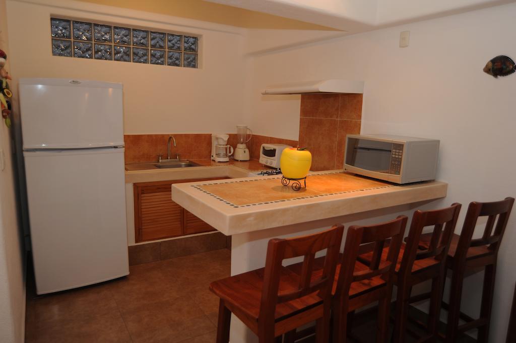 La Ceiba Del Mar Apartman Zihuatanejo Szoba fotó